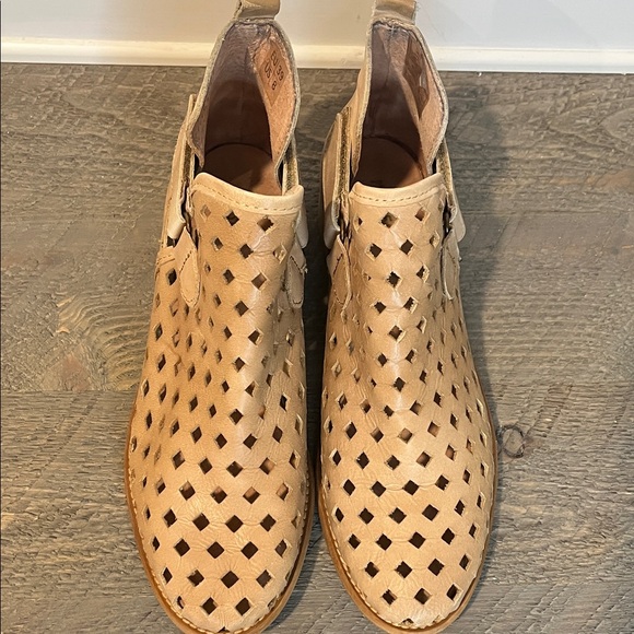 Musse & Cloud Tan Caila Bootie Sz EU 39 / US 8.5 - Picture 6 of 8